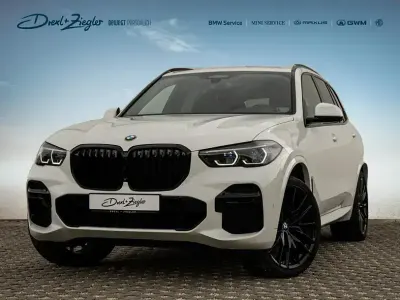 Używany BMW X5 M Sport 340 KM (250 kW) 2022 Biały SUV