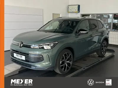 Gebraucht VW Tiguan Goal 150 PS (110 kW) 2025 Grün SUV