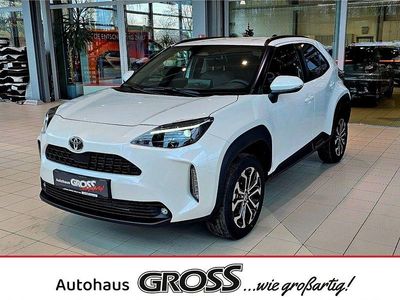 Weiß Neu 2025 Toyota Yaris Cross SUV | 28.558 € (Fairer Preis)