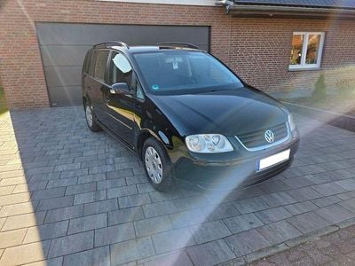 Gebraucht VW Touran Trendline 140 PS (102 kW) 2004 Schwarz Van / Kleinbus