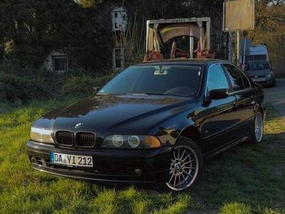 BMW 525