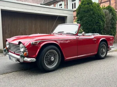 Gebraucht Triumph TR5 103 PS (75 kW) 1968 Rot Cabrio