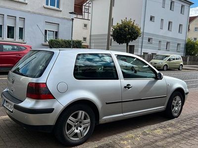 VW Golf IV