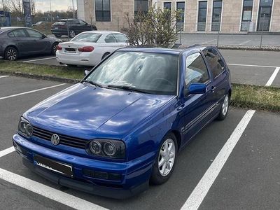 Usata VW Golf 60 CV (44 kW) 1997 Blu Coupé