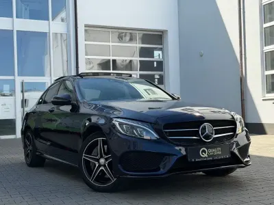 Używany Mercedes C400 AMG 333 KM (244 kW) 2016 Niebieski Sedan/Limuzyna