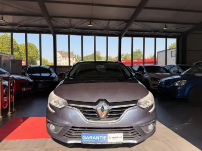Gebraucht Renault Mégane 101 PS (74 kW) 2017 Grau Limousine
