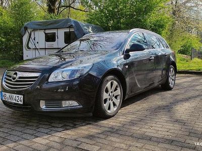 Gebraucht Opel Insignia 160 PS (117 kW) 2013 Schwarz Kombi