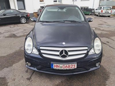 Mercedes R280