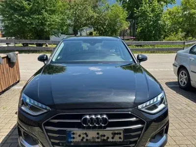 Gebraucht Audi A4 Sport 204 PS (150 kW) 2022 Schwarz Kombi