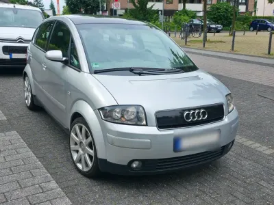 Gebraucht Audi A2 S-Line 75 PS (55 kW) 2002 Silber Kleinwagen