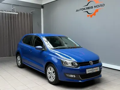 Gebraucht VW Polo Life 69 PS (50 kW) 2013 Blau Kleinwagen