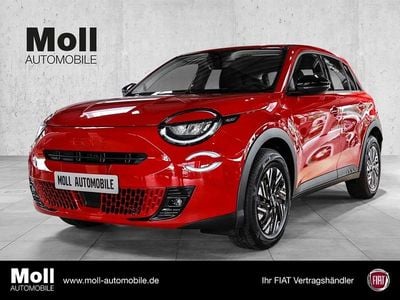 Gebraucht Fiat 600 Red 114 kW (156 PS) 2025 Rot SUV