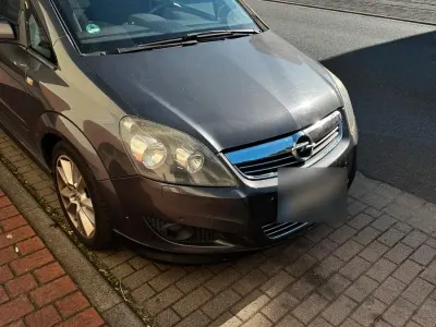 Gebraucht Opel Zafira 150 PS (110 kW) 2009 Grau Van / Kleinbus