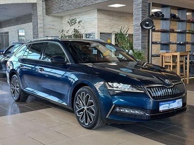 Gebraucht Skoda Superb Business Line 218 PS (160 kW) 2021 Blau Kombi
