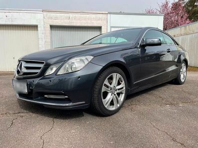 gebraucht Mercedes E220 Coupe