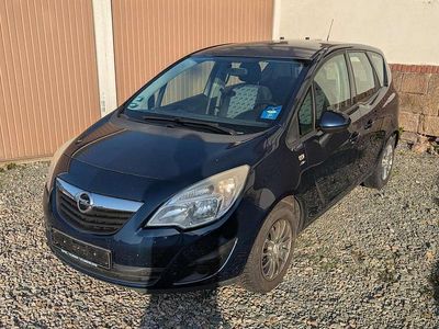 Usata Opel Meriva Active 101 CV (74 kW) 2013 Blu Monovolume