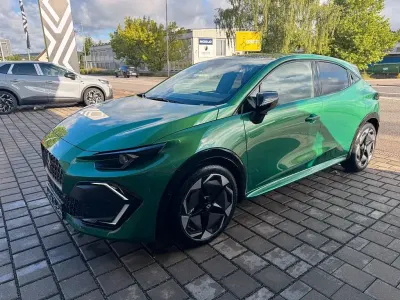 Neu Renault Clio Techno 158 PS (116 kW) 2026 Grün Kleinwagen