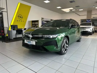 Neu Opel Astra Ultimate 114 kW (156 PS) 2026 Grünschwarz Kombi