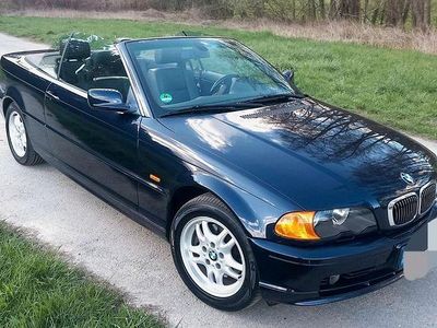 Gebraucht BMW 325 Cabriolet 192 PS (141 kW) 2001 Blau Cabrio