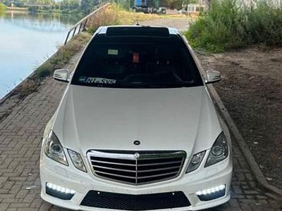 Mercedes E350