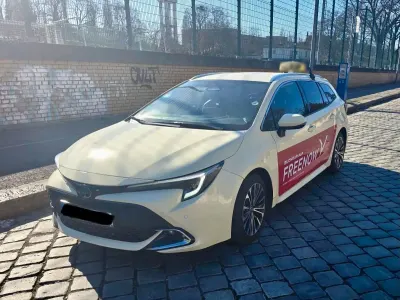 Gebraucht Toyota Corolla 2025 Weiß Kombi