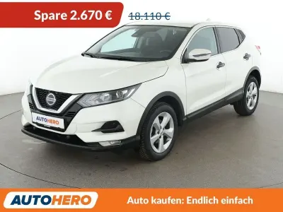 Gebraucht Nissan Qashqai Acenta 116 PS (85 kW) 2019 Weiß SUV