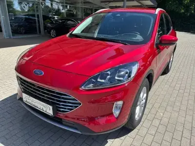 Gebraucht Ford Kuga Titanium X 152 PS (111 kW) 2022 Rot SUV