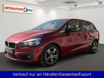 Gebraucht BMW 216 Performance 116 PS (85 kW) 2015 Rot Van / Kleinbus