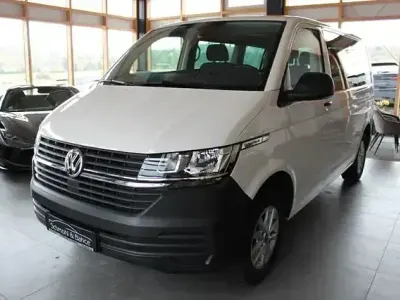 Używany VW Caravelle Trendline 150 KM (110 kW) 2021 Biały Van