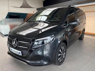 Gebraucht Mercedes V250 Avantgarde 190 PS (139 kW) 2024 Grau Van / Kleinbus