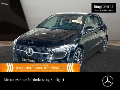 Gebraucht Mercedes B200 Advanced 163 PS (119 kW) 2025 Schwarz Van / Kleinbus