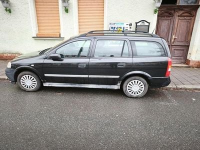 Gebraucht Opel Astra 101 PS (74 kW) 2001 Schwarz Kombi