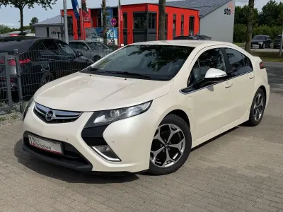 Gebraucht Opel Ampera Edition 151 PS (111 kW) 2012 Weiß Kleinwagen