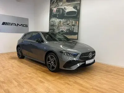Gebraucht Mercedes A250 AMG line 163 PS (119 kW) 2025 Mountaingrau Limousine