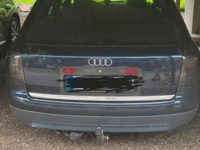 Gebraucht Audi A6 165 PS (121 kW) 1998 Blau Kombi