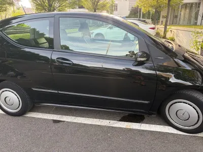 Używany Mercedes A170 Avantgarde 116 KM (85 kW) 2005 Czarny Sedan/Limuzyna