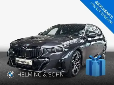 Gebraucht BMW 540 M Sport 303 PS (222 kW) 2025 Grau Kombi