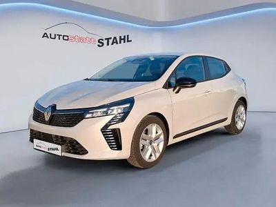 Begagnad Renault Clio V Evolution 91 HK (66 kW) 2025 Silver Sedan