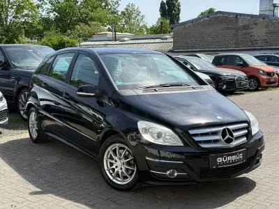 Gebraucht Mercedes B200 Sport 136 PS (100 kW) 2009 Schwarz Van / Kleinbus