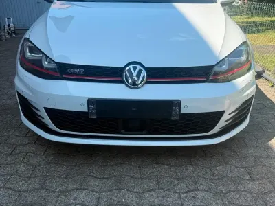 Gebraucht VW Golf VII GTI 220 PS (161 kW) 2016 Weiß Limousine