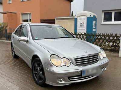 Mercedes C180