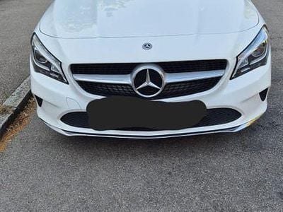 Mercedes CLA220