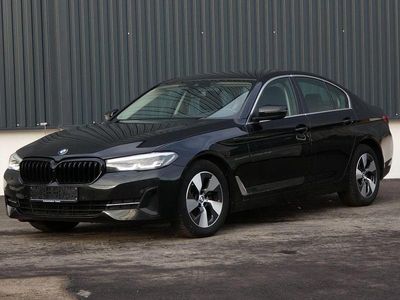 Black sapphire Gebraucht 2020 BMW 520 Limousine | 27.490 € (Etwas zu teuer)