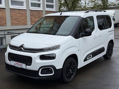 Second-hand Citroën Berlingo Feel 131 CP (96 kW) 2022 Alb Monovolum