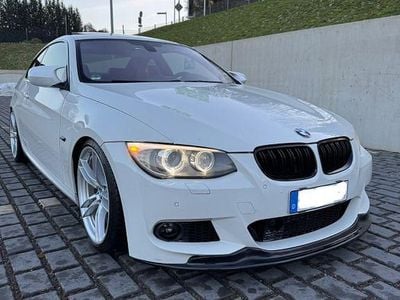 Weiß Gebraucht 2010 BMW 325 M Sport Coupé | 14.990 €