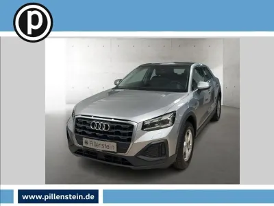 Gebraucht Audi Q2 Ambiente 150 PS (110 kW) 2022 Silber SUV