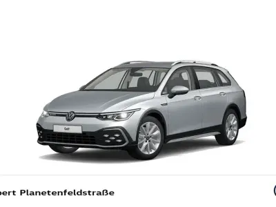 Używany VW Golf Alltrack 200 KM (147 kW) 2022 Srebrny Kombi