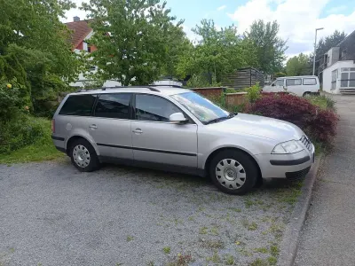 Gebraucht VW Passat Comfortline 131 PS (96 kW) 2004 Silber Kombi