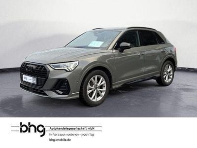 Chronosgrau metallic Gebraucht 2025 Audi Q3 S-Line SUV | 39.360 € (Guter Preis)