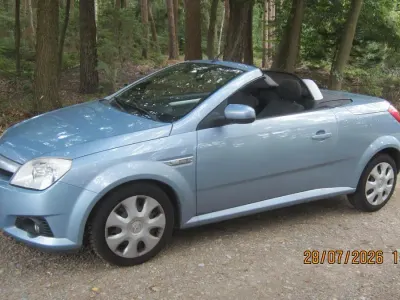 Gebraucht Opel Tigra 90 PS (66 kW) 2004 Blau Cabrio